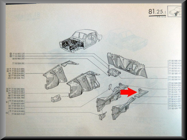 Hoekstuk binnenscherm links – Renault 12 – OEM 7700506090