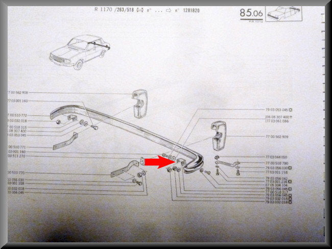 Support de pare-chocs arrière gauche – Renault 12 – OEM 7700518317