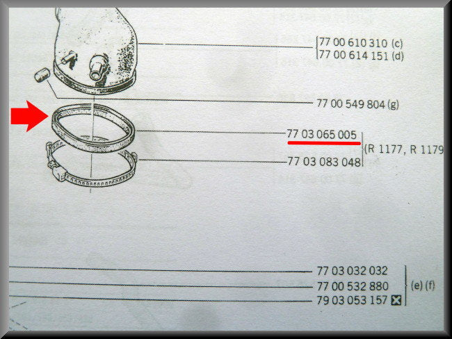 Cache carburateur en caoutchouc – Renault 12 TS, Renault 12 Gordini – Renault 17 - Renault 16 - OEM 7703065005