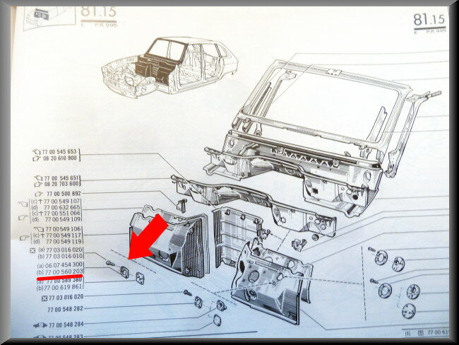 Plaque de recouvrement passe-câble en caoutchouc – Renault 16 – OEM 7700560203