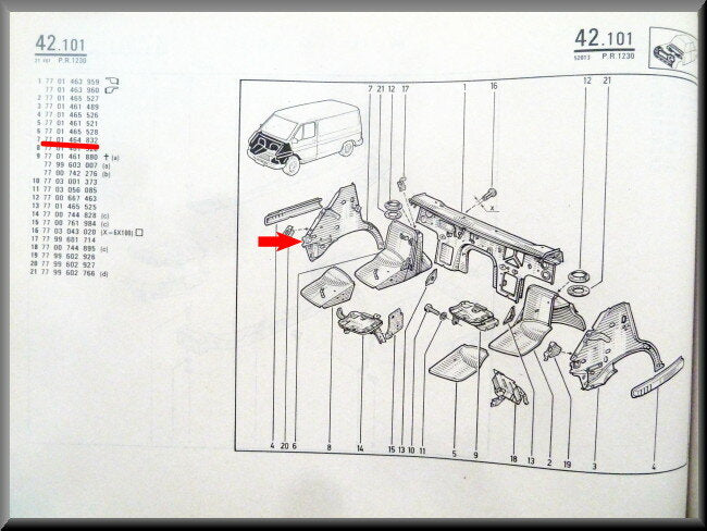 Pare-boue avant droit – Renault Trafic – OEM 7701461488 / 7701464832 – NOS