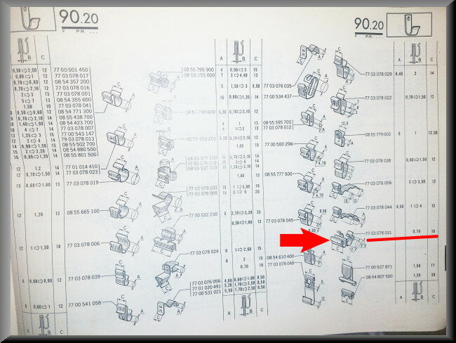 Attache-câble (L=0 70 C=19) – Renault 16 – OEM 7703078031