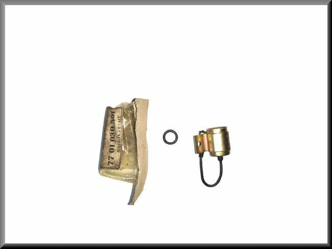 Capacitor – Renault 14 – OEM 7701025247
