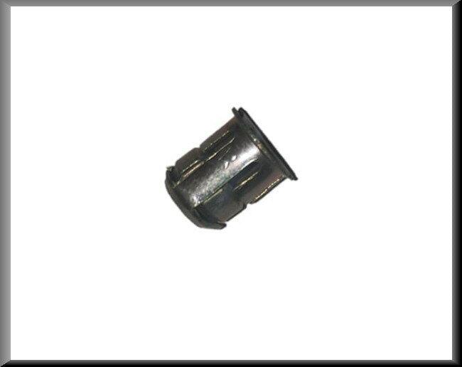 Écrou borgne M6 – Renault 4 - Renault 6 – Renault 17 TS - Goelette - OEM 7903044011 – NOS