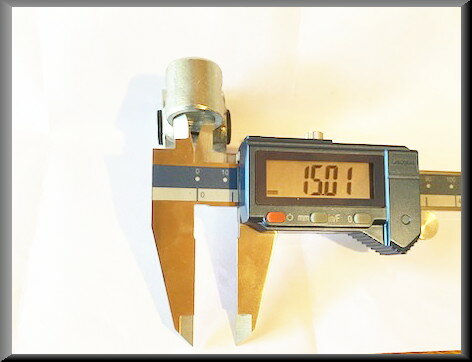Biellette de tringlerie de boîte de vitesses avec caoutchouc – Renault 12 – Renault 5 - Renault 16 - OEM 7700544671 / 7703067137