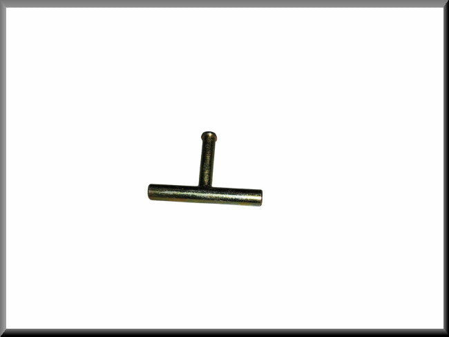 T de raccord essuie-glace – Renault 12 – Renault 15 – Renault 17 – OEM 7705030013 – NOS