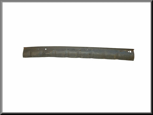 Haut de l'aile avant, fixation droite – Renault 4 – OEM 602042 – NOS