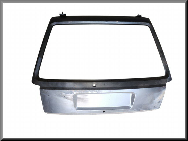 Achterklep met gaten voor ruitenwisser – Renault 14 – OEM 7701590376 – NOS