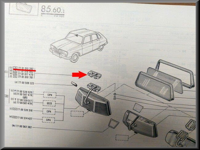 Binnenspiegel voet (Zwart) – Renault 16 – OEM 7701010282 – NOS