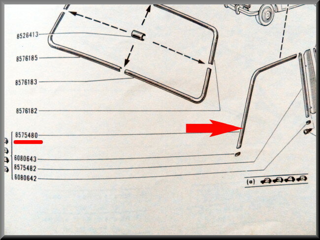 Chroomstrip portier voorzijde links – Renault 16 – OEM 0857548000 – NOS