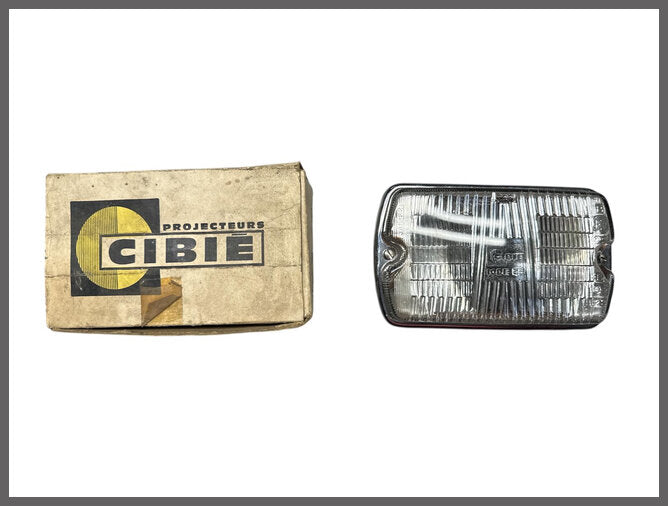 Verstraler reflector met glas en chroomrand – Renault 16 – OEM 7701014416B – NOS