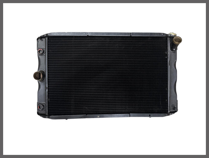 Radiateur – Renault 20 – Renault 30 - OEM 7700620130 – NOS