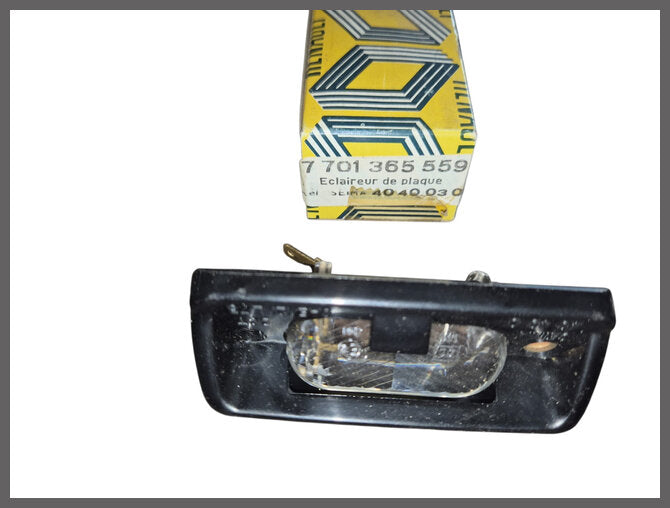 Kentekenplaat verlichting – Renault 18 – OEM 7701365559 – NOS