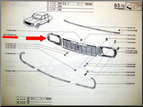 Grill rechterdeel zonder chroomrand – Renault 12 – OEM 7700536719