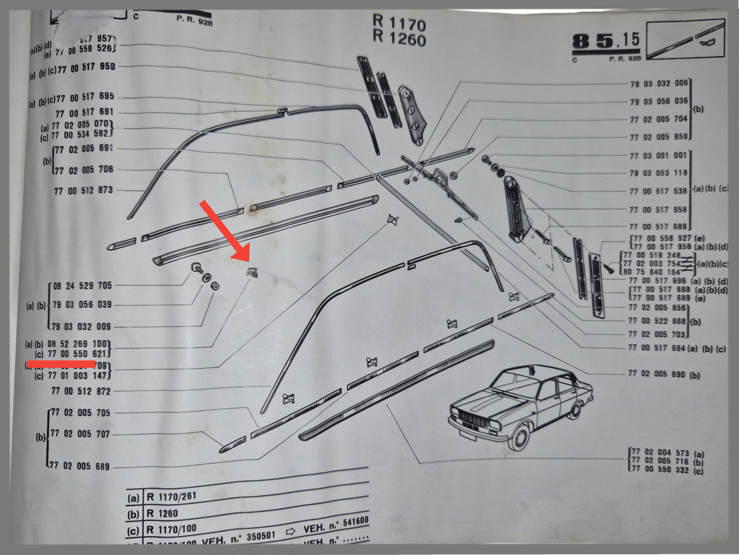 Metal clip for trim strips sill panel - Renault 4 - Renault 5 - Renault 6 - Renault 12 OEM 7700550621