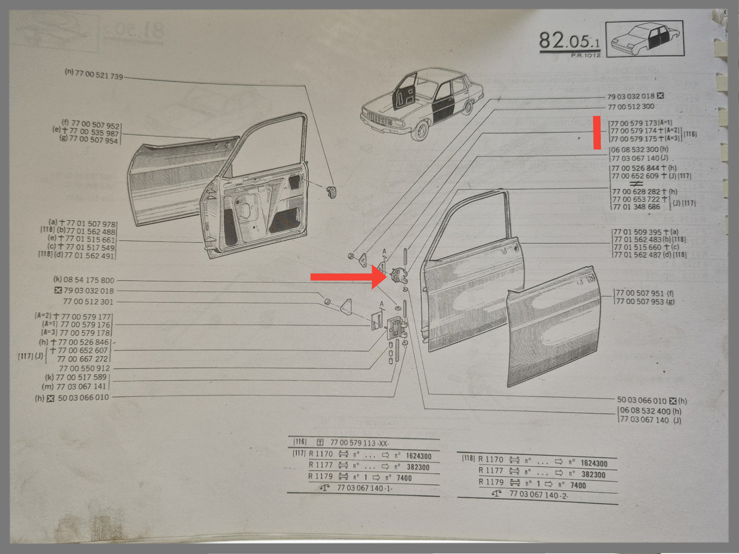 Scharnier (bovenste) voorportier - Renault 6 - Renault 12 - OEM 7700628282 en 7700653722 en 7701348686
