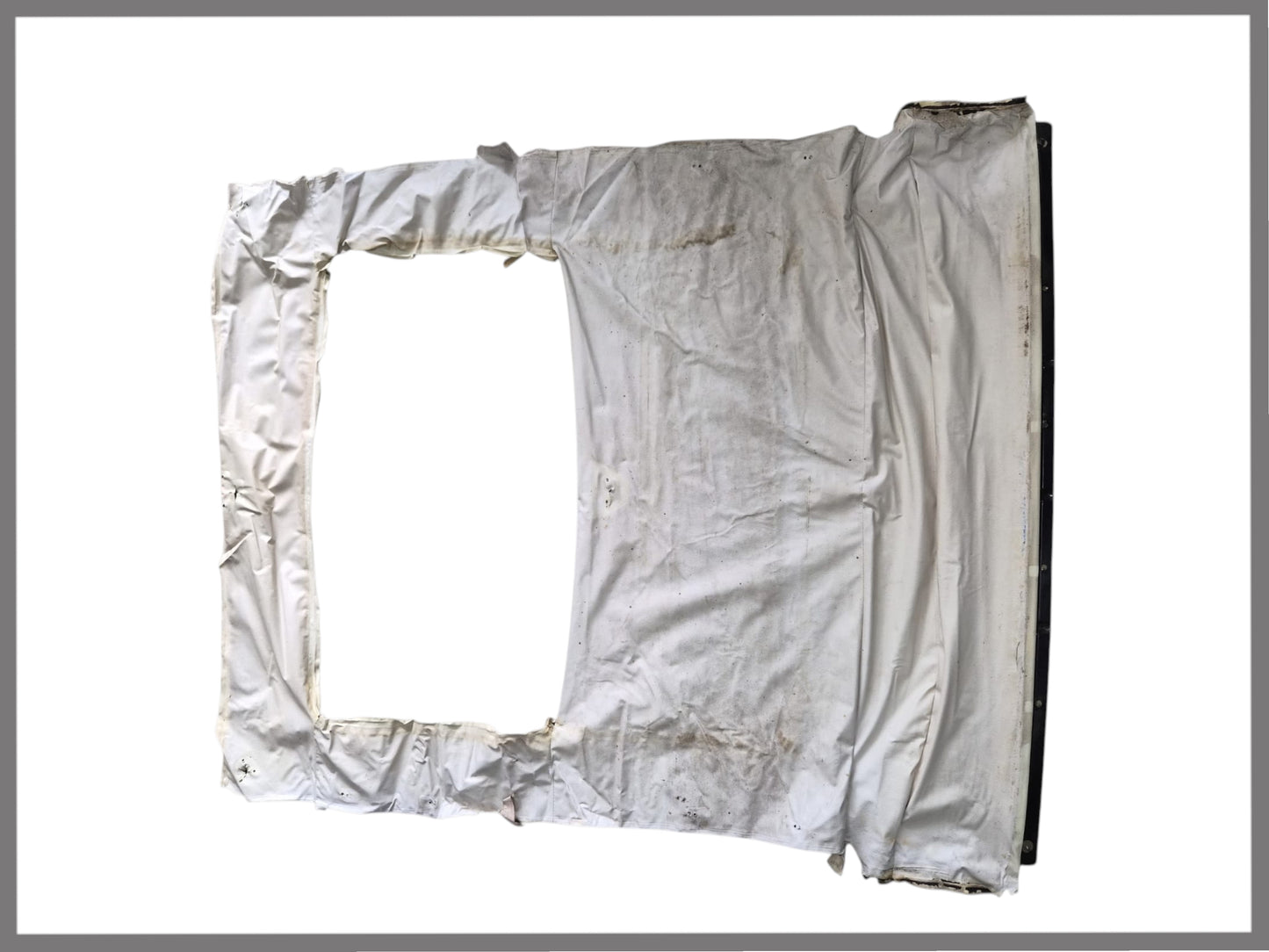 Ciel de toit ouvrant BLANC – Renault 16 – OEM 90900