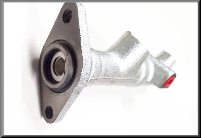 Hoofdremcilinder – Renault 12 – Renault 16 - Renault 15 - OEM 7700548977