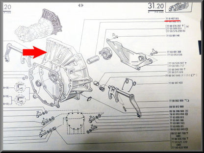 Carter d'embrayage (boîte 4 et 5 vitesses) – Renault 16 – OEM 7701457013