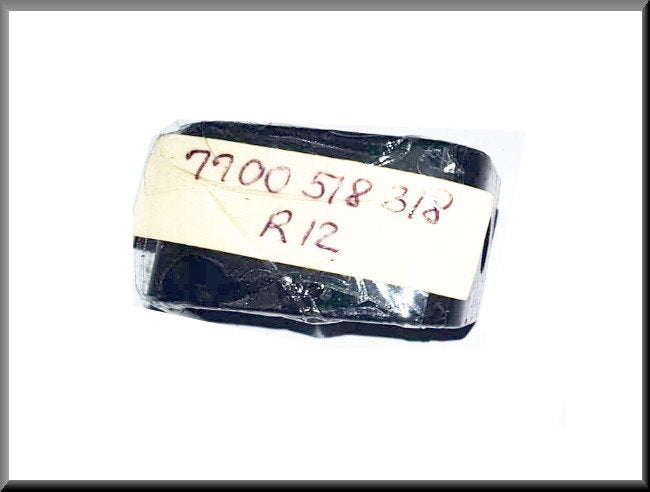 Bumpersteun rechts achter – Renault 12 – OEM 7700518318