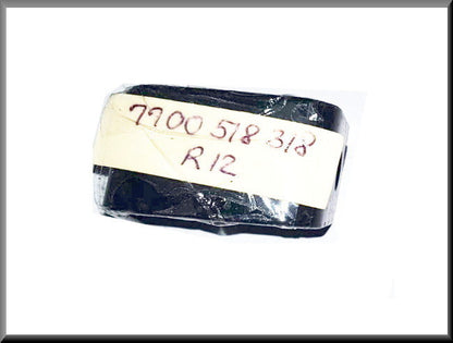 Bumpersteun rechts achter – Renault 12 – OEM 7700518318