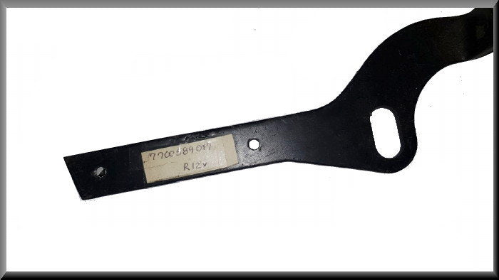 Bumpersteun links achter – Renault 12 – OEM 7700589017