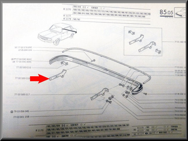 Bumpersteun rechts achter – Renault 12 – OEM 7700589018