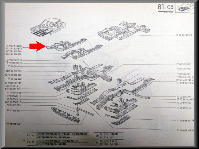 Longeron complet droit – Renault 12 – OEM 7701518845