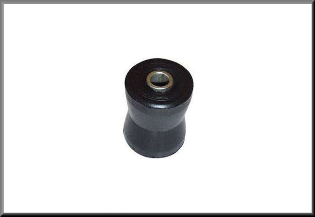 Silentbloc de bras tiré de train arrière (avec tube) – Renault 12 – Renault 15 - Renault 17 -  OEM 0608540900A