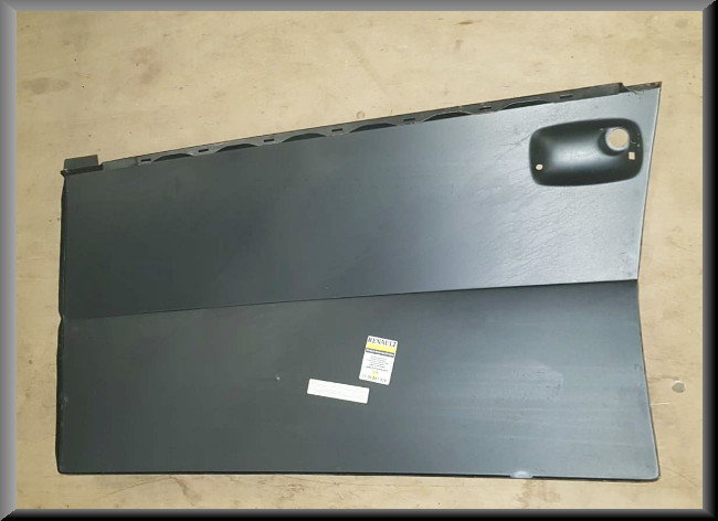 Tôle de porte avant droite – Renault 14 – OEM 7700581639 – NOS