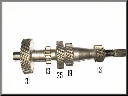 Arbre primaire (31 13 25 19 13 dents) – Renault 16