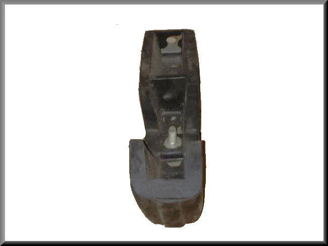 Butoir de pare-chocs arrière gauche (deuxième type) et – Renault 16 TL, TS (deuxième type) et TX – OEM 7700551291