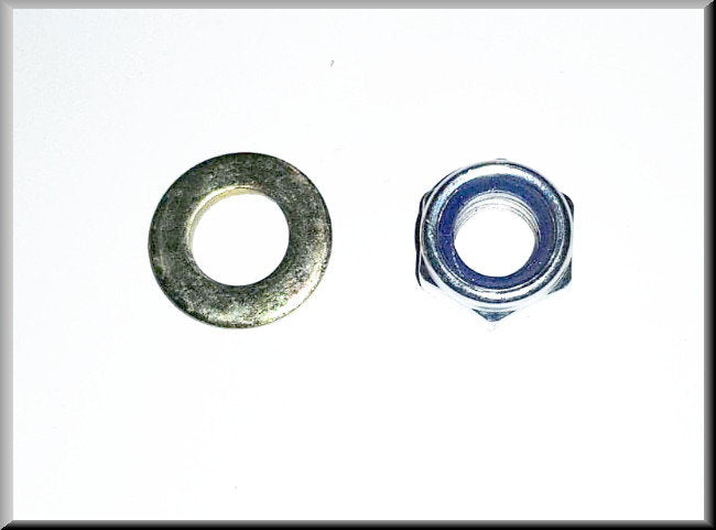 Moer en revet centrale as driehoekarm – Renault 12 – Renault 15 - Renault 17 - OEM 7703034021 / 7703053015