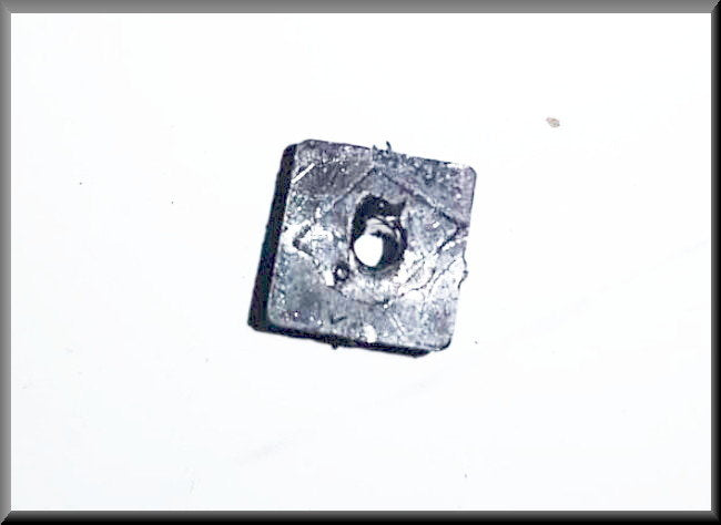 Agrafe de fixation pour calandre – Renault 12 – OEM 7700519840