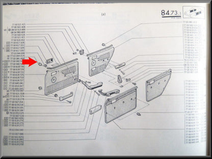 Fixation d'accoudoir avec écrou avant – Renault 12 – OEM 7703044014