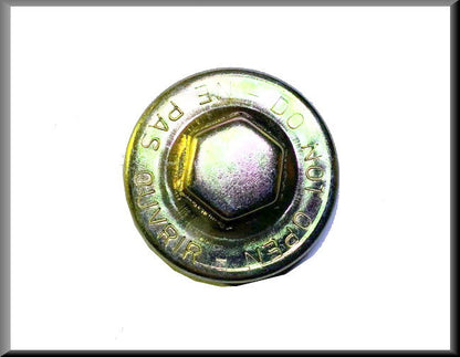 Bouchon de radiateur (avec texte) – Renault 16 – Renault 12 – Renault 20 – Renault divers – OEM 0853064700A