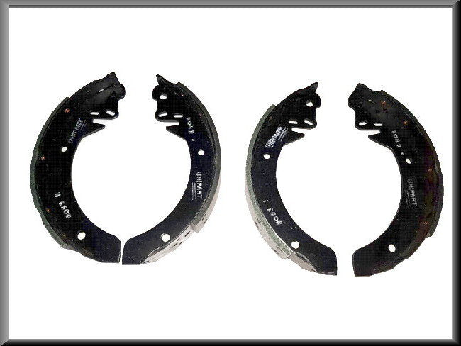 Mâchoires de frein Girling – Renault 16 TL, TS – OEM 7701458177