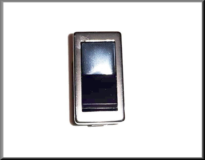 Interrupteur universel avec voyant orange – Renault 12 - Renault 15 - Renault 17 - Renault 16