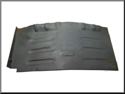 Bodem reparatie stuk rechts achter – Renault 16