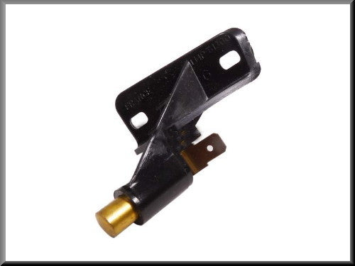 Interrupteur de dégivrage de la lunette arrière – Renault 16 – OEM 7700537005