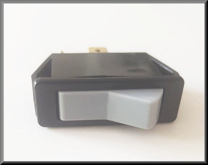 Schakelaar voor de kachelventilator – Renault 16 (1150) – OEM 0855546900