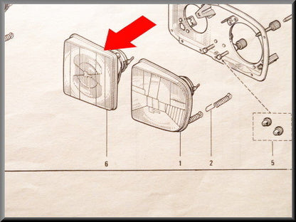 Phare gauche intérieur (jaune) – Renault 16 TX >1976 – OEM 7701018374