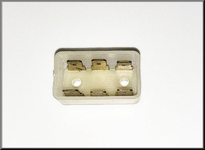 Aansluitbloc – Renault 16 – OEM 7700521326