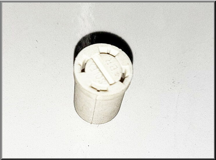 Afsluiting regelschroef carburateur – Renault 16 – OEM 7701200830