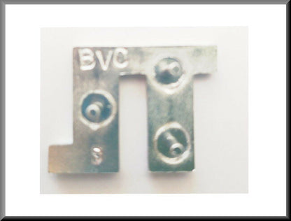 Emblème " aile – Renault 12 TL – OEM 7700521456