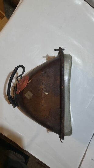 Headlamp (Kangeroo), Cibie.