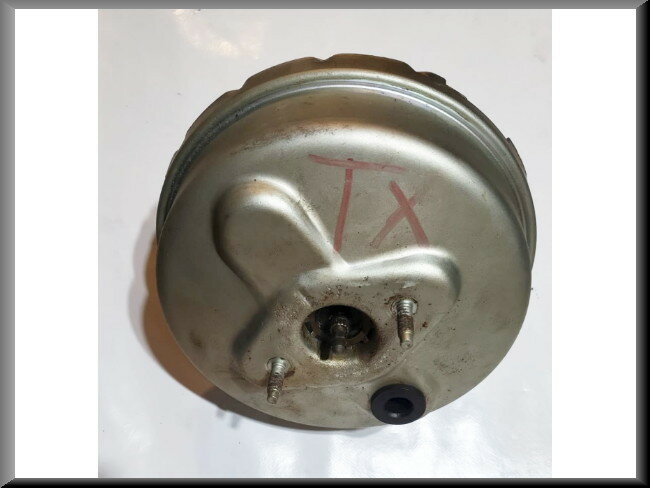 Assistance de freinage – Renault 16 TX – OEM 7700561190 / 7700551415