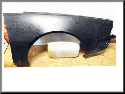 Aile avant droite – Renault 18 – OEM 7700622982 – NOS