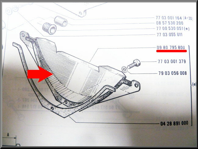 Plaque de recouvrement carter d'embrayage (boîte 336) – Renault 16 – OEM 09080795800