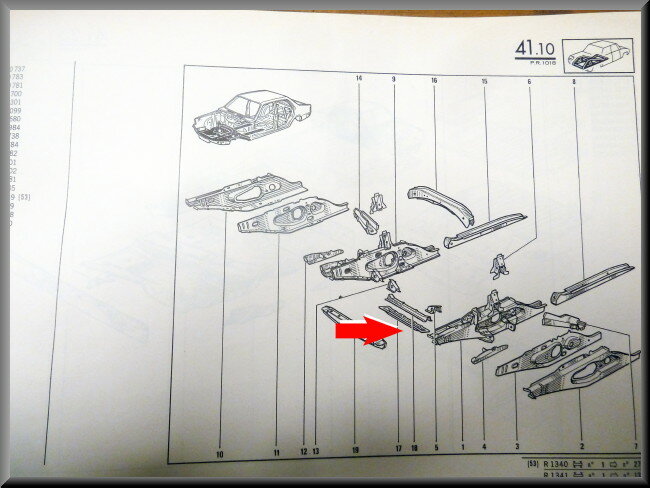 Front chassis part – Renault 18 – OEM 7700630319 – NOS